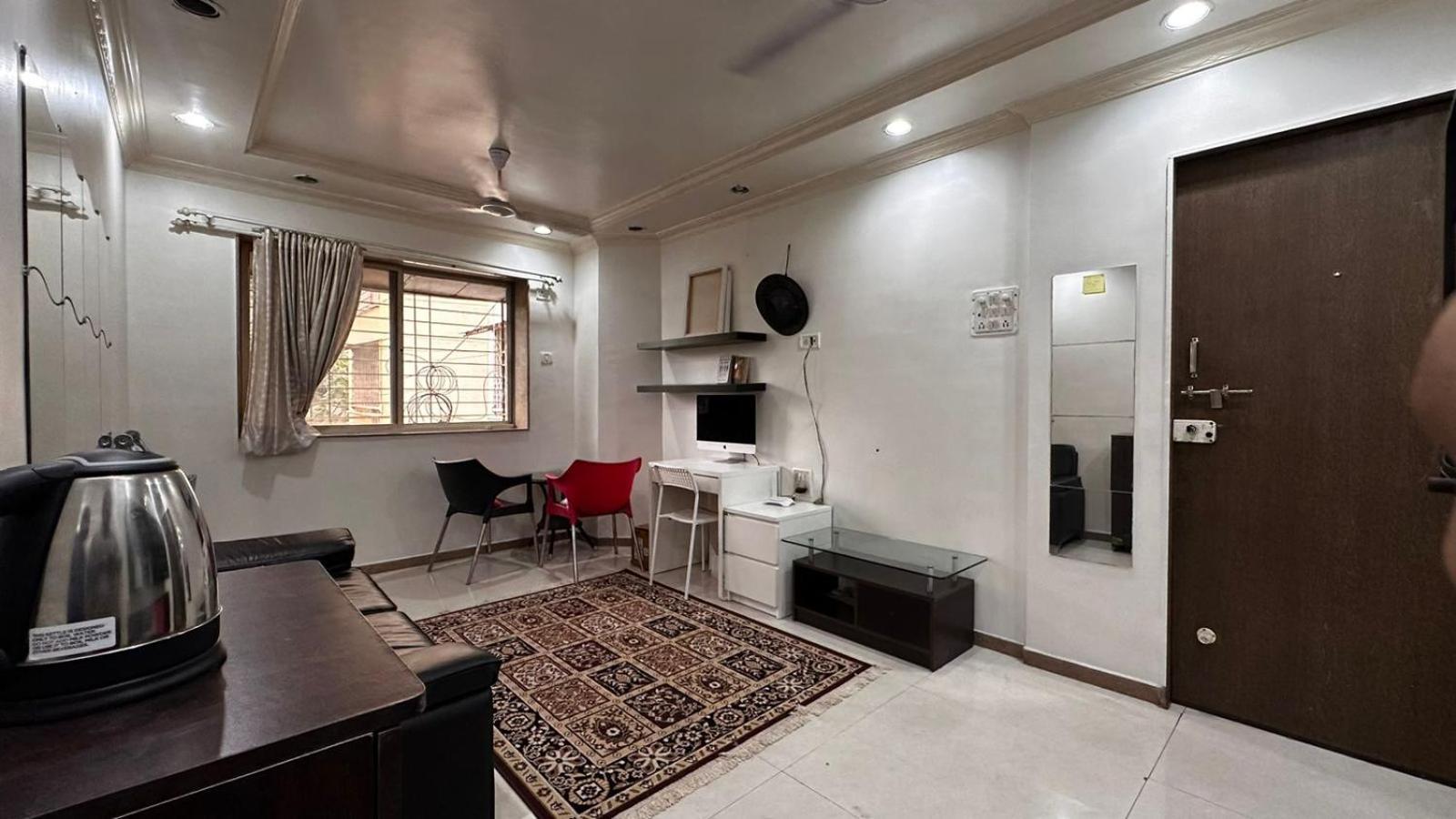 Shardaram Beside Ruby Hall Clinic & Crown Plaza Apartment
